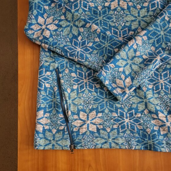 T by Talbots Snowflake Fleece Hoodie - L - Picture 11 of 11